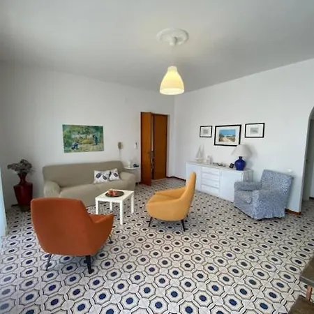 Liliana Apartment Pulsano